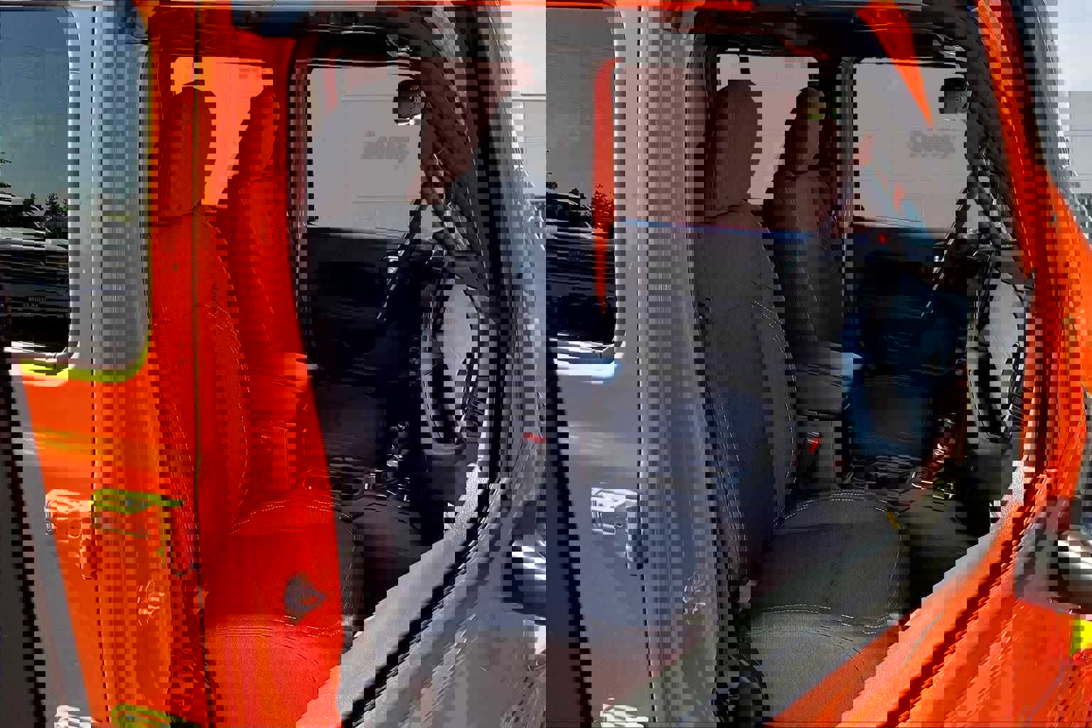 New 2025 Jeep Gladiator Sport image 15