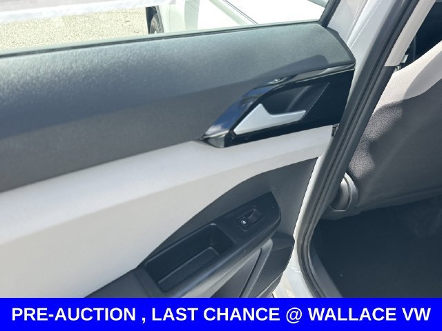 Certified 2024 Volkswagen Taos S FWD image 11