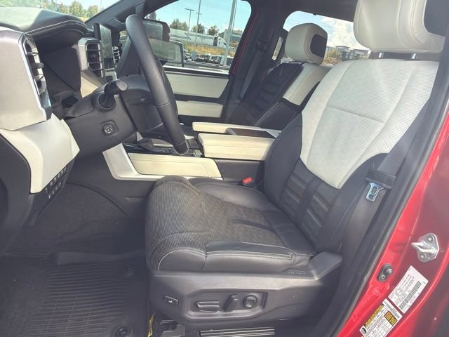 Used 2022 Toyota Tundra Capstone AWD/4WD image 14