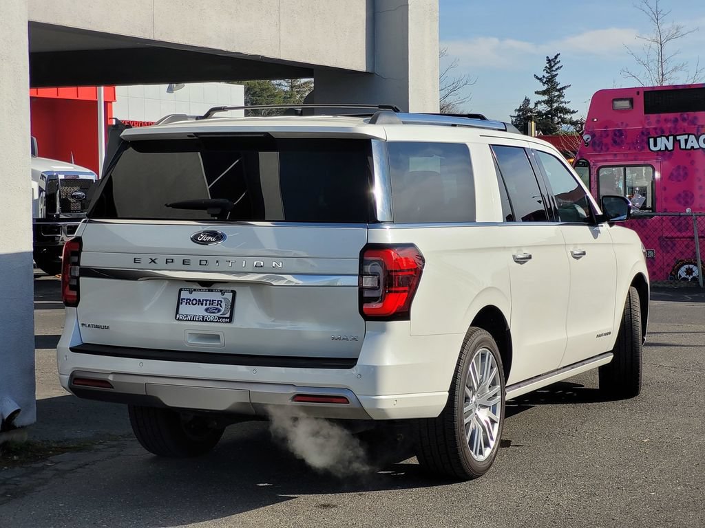 New 2024 Ford Expedition Max Platinum RWD image 4
