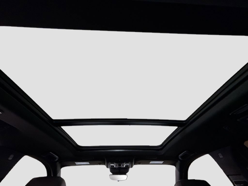 Used 2023 Cadillac Escalade Sport w/ LPO, Illumination Package image 22