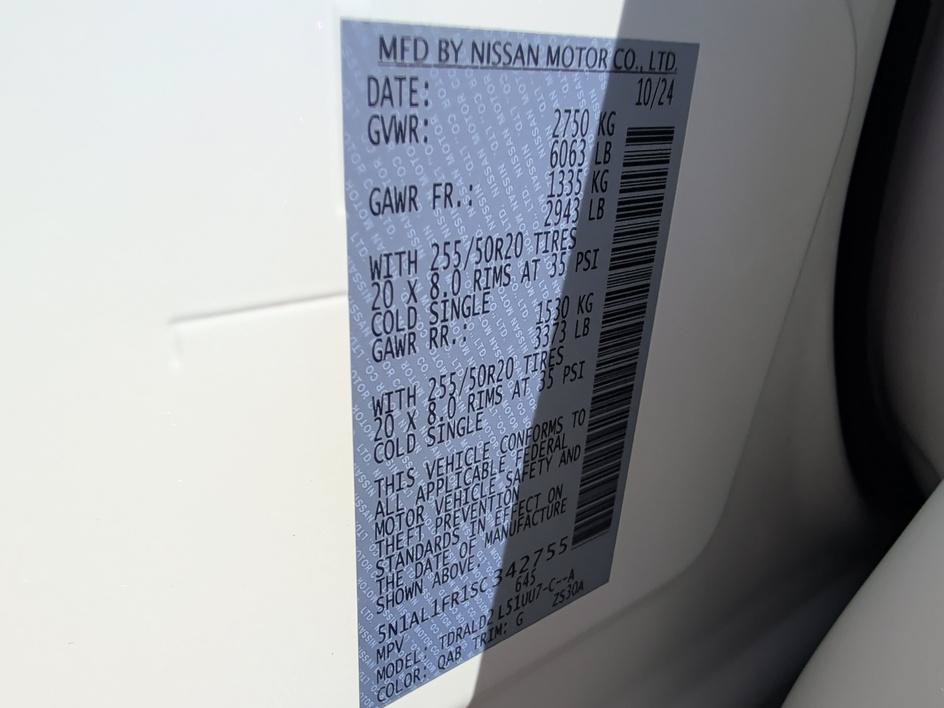 Certified 2025 INFINITI QX60 Luxe w/ Black Edition FWD image 32