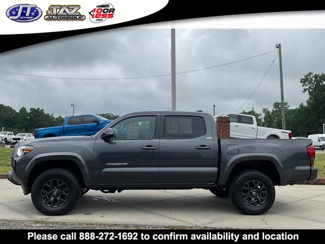Used 2023 Toyota Tacoma SR5 w/ Technology Package image 4