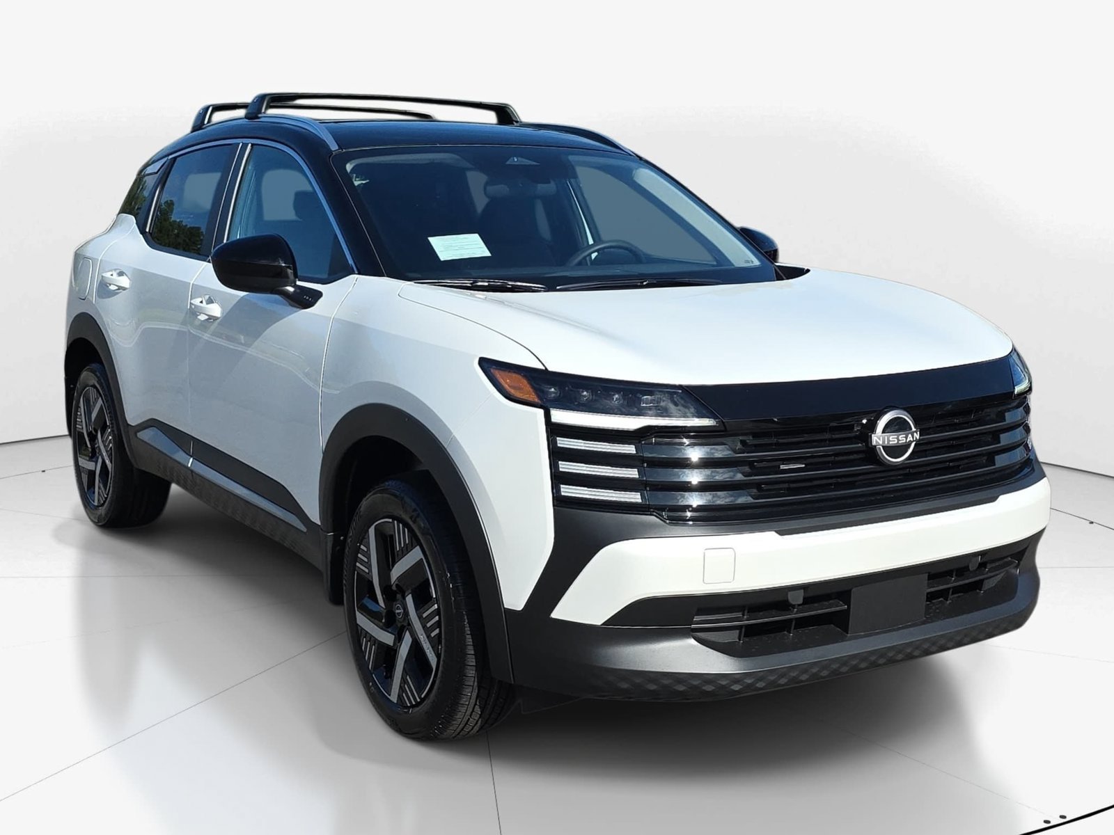 New 2027 Nissan Kicks SV w/ SV Premium Package FWD image 3