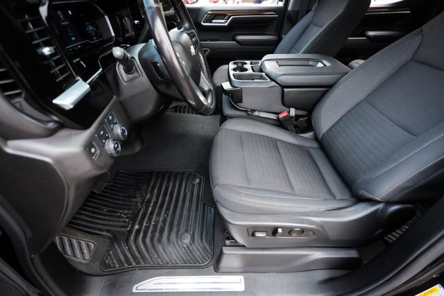 Used 2023 Chevrolet Silverado 1500 LT AWD/4WD image 28