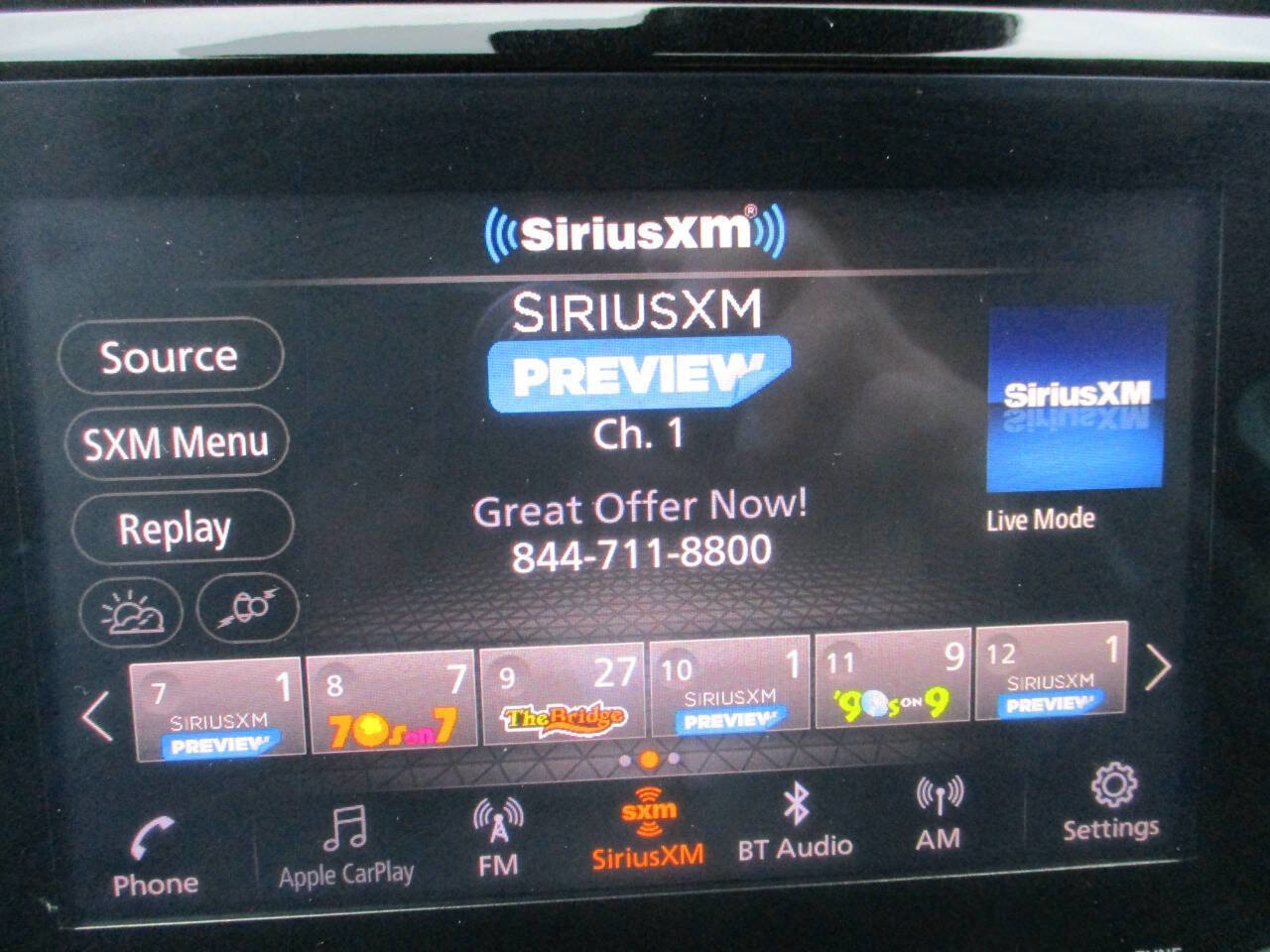 Used 2023 Nissan Titan S image 36