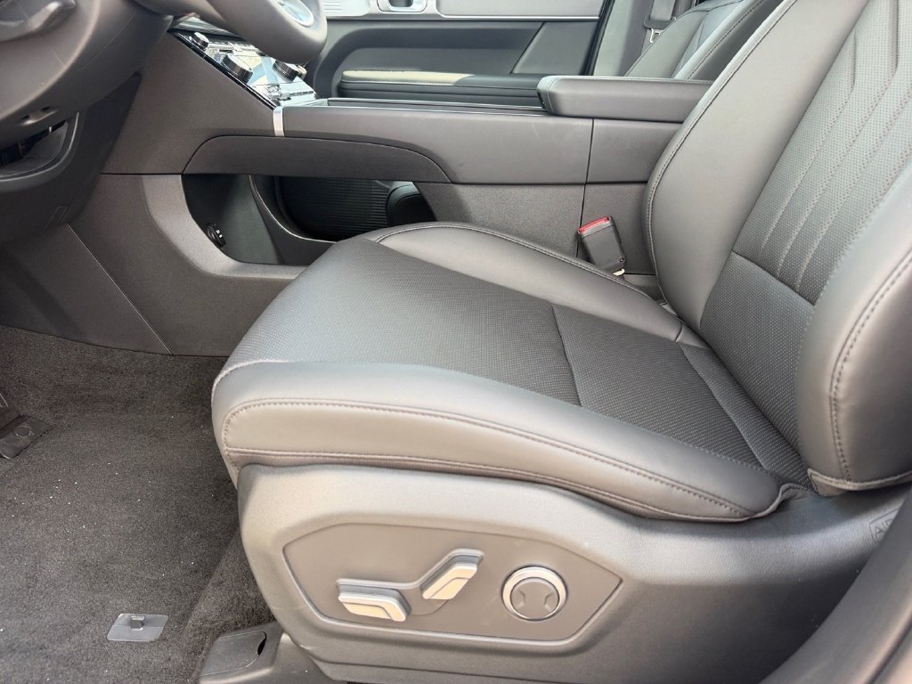 New 2027 Hyundai Santa Fe SEL FWD image 14