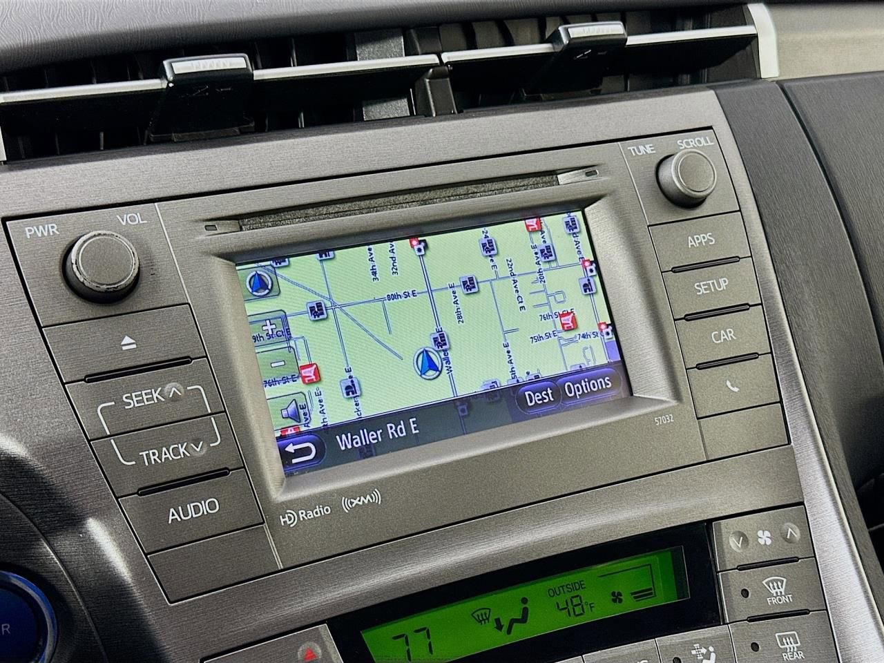 Used 2015 Toyota Prius Prime Plug-In Hybrid image 12