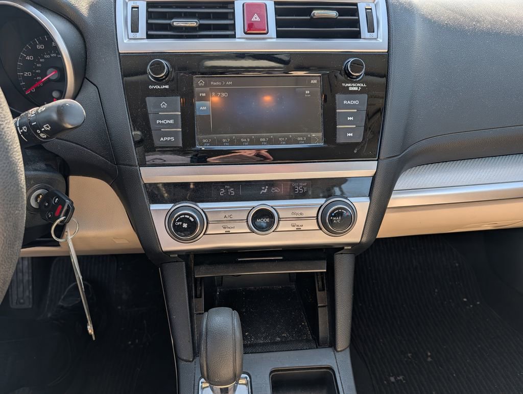 Used 2018 Subaru Outback 2.5i AWD/4WD image 22
