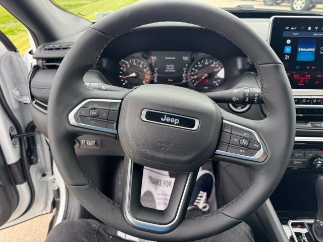 New 2026 Jeep Compass Latitude AWD/4WD image 16