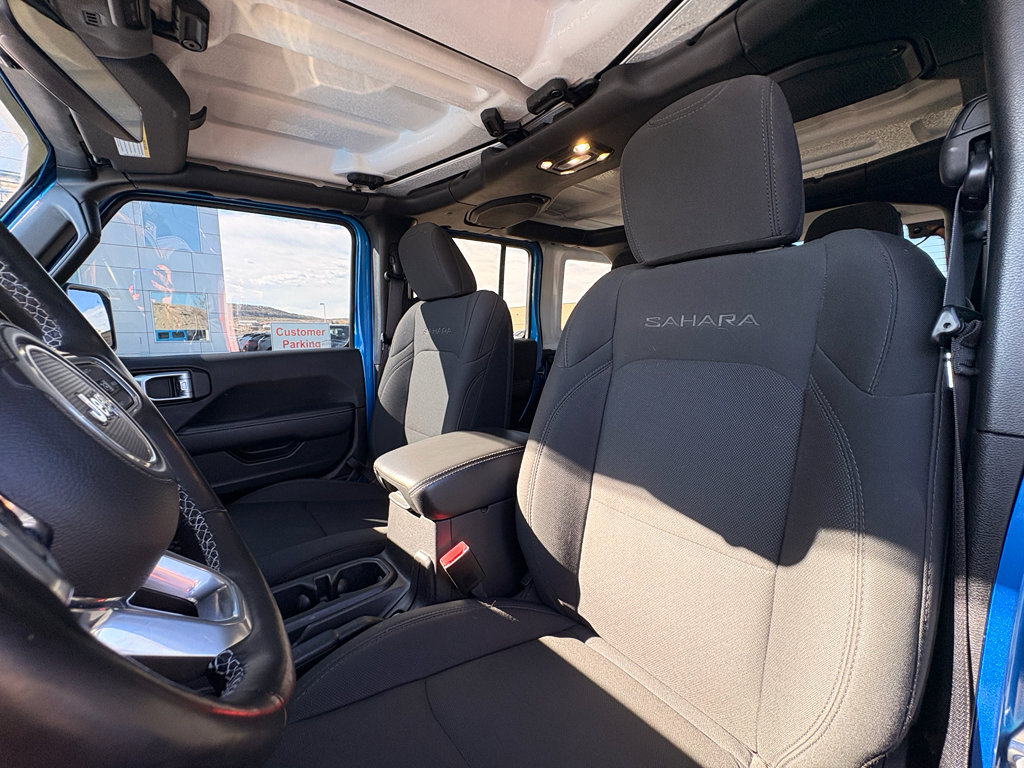 Used 2022 Jeep Wrangler Unlimited Sahara w/ LED Lighting Group image 16