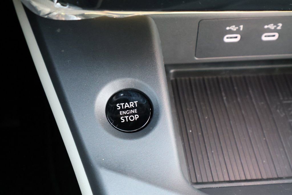 New 2026 Nissan Sentra SL w/ Floor Mat Package FWD image 20