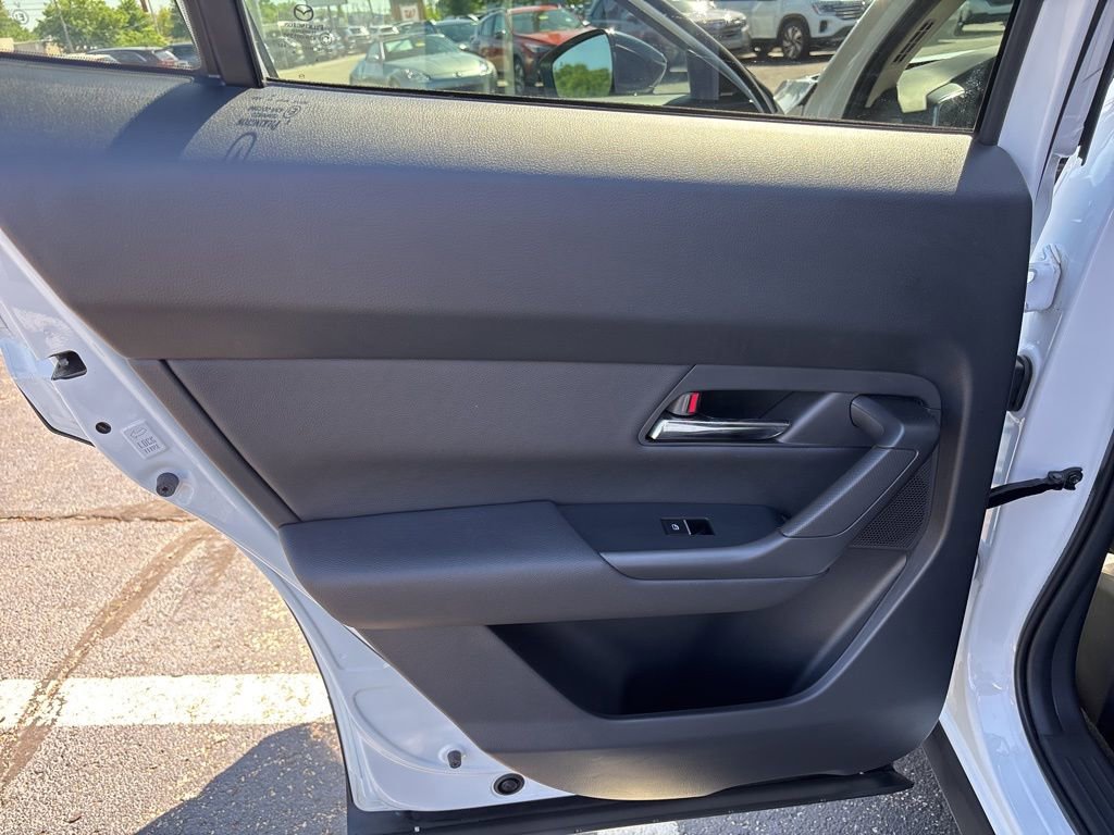 Used 2023 MAZDA CX-50 AWD 2.5 S w/ Cargo Package image 24