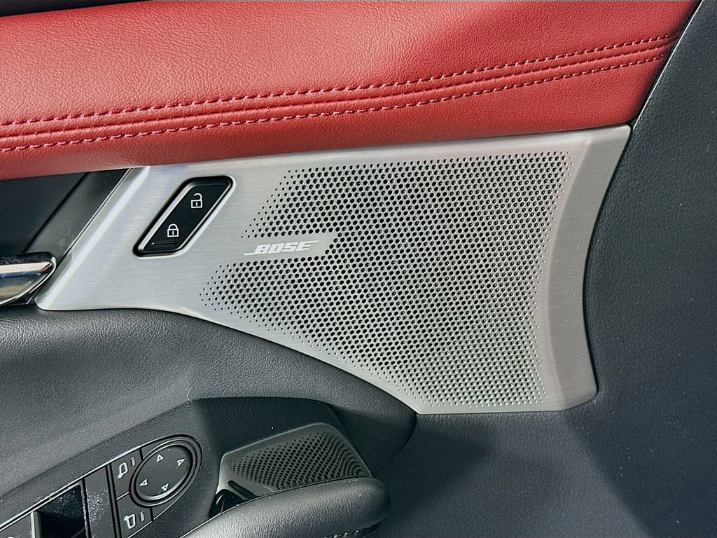 New 2026 MAZDA MAZDA3 Hatchback w/Premium Plus Pkg image 25