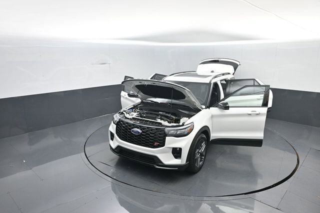 New 2026 Ford Explorer ST w/ Sun And Sound Package image 37