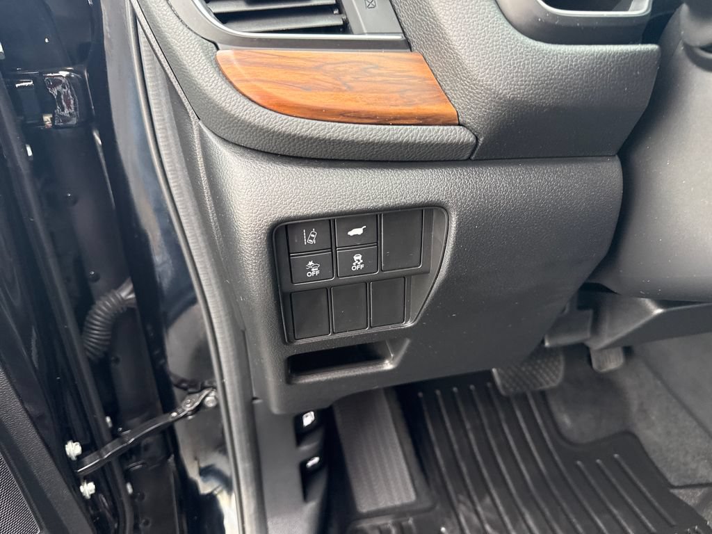 Used 2021 Honda CR-V Touring image 16