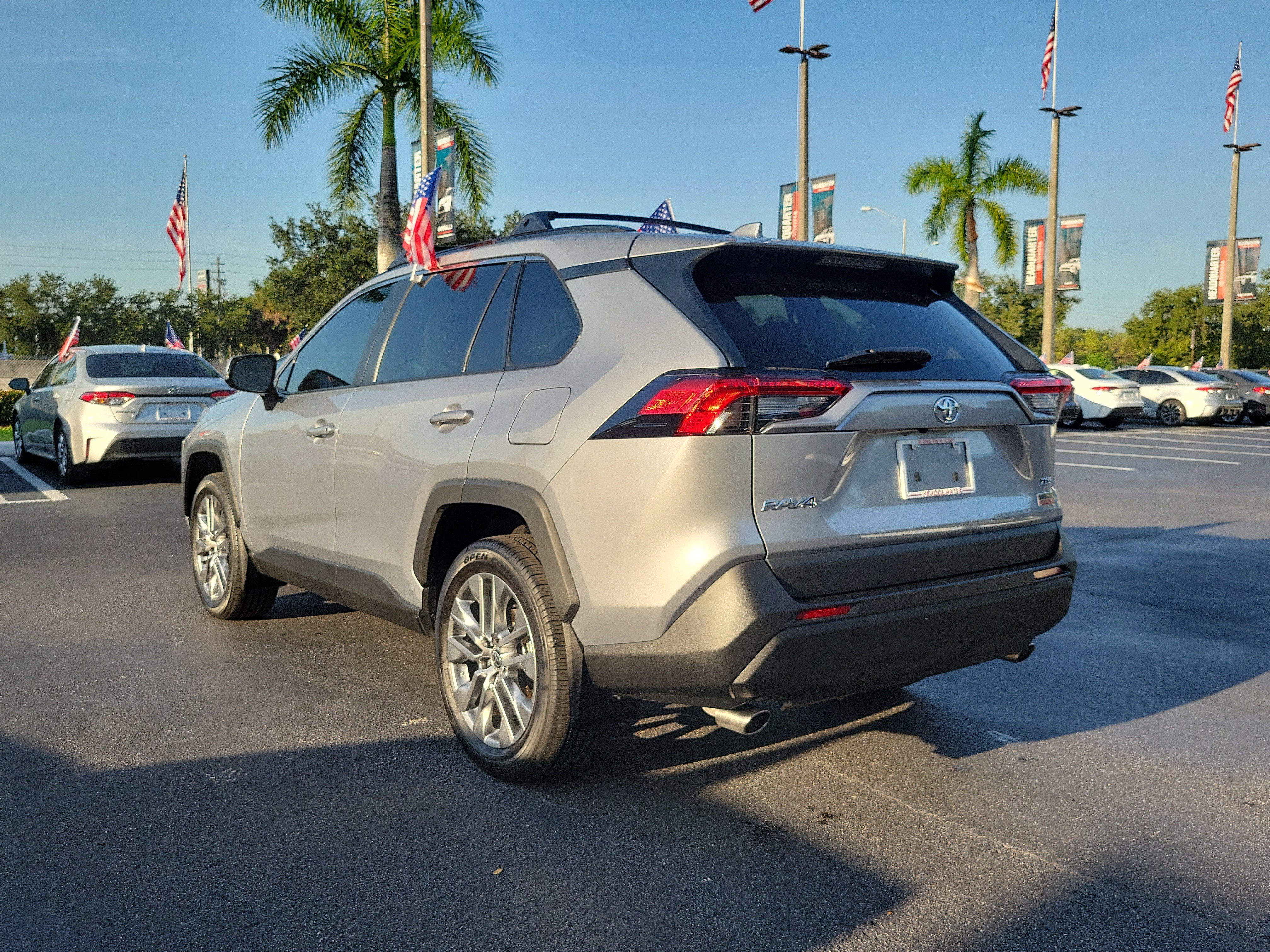 Used 2025 Toyota RAV4 XLE Premium FWD image 9