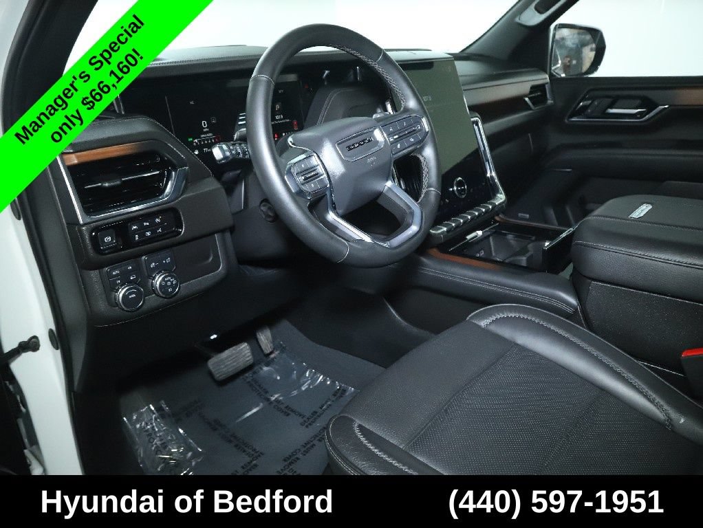 Used 2025 GMC Yukon Denali AWD/4WD image 20