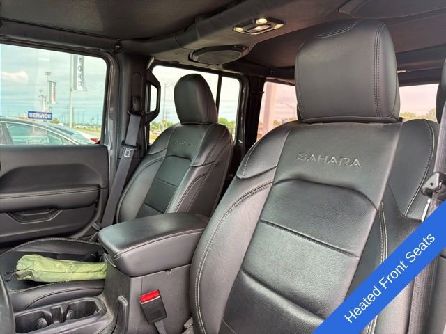 Used 2021 Jeep Wrangler Unlimited Sahara w/ Cold Weather Group AWD/4WD image 16