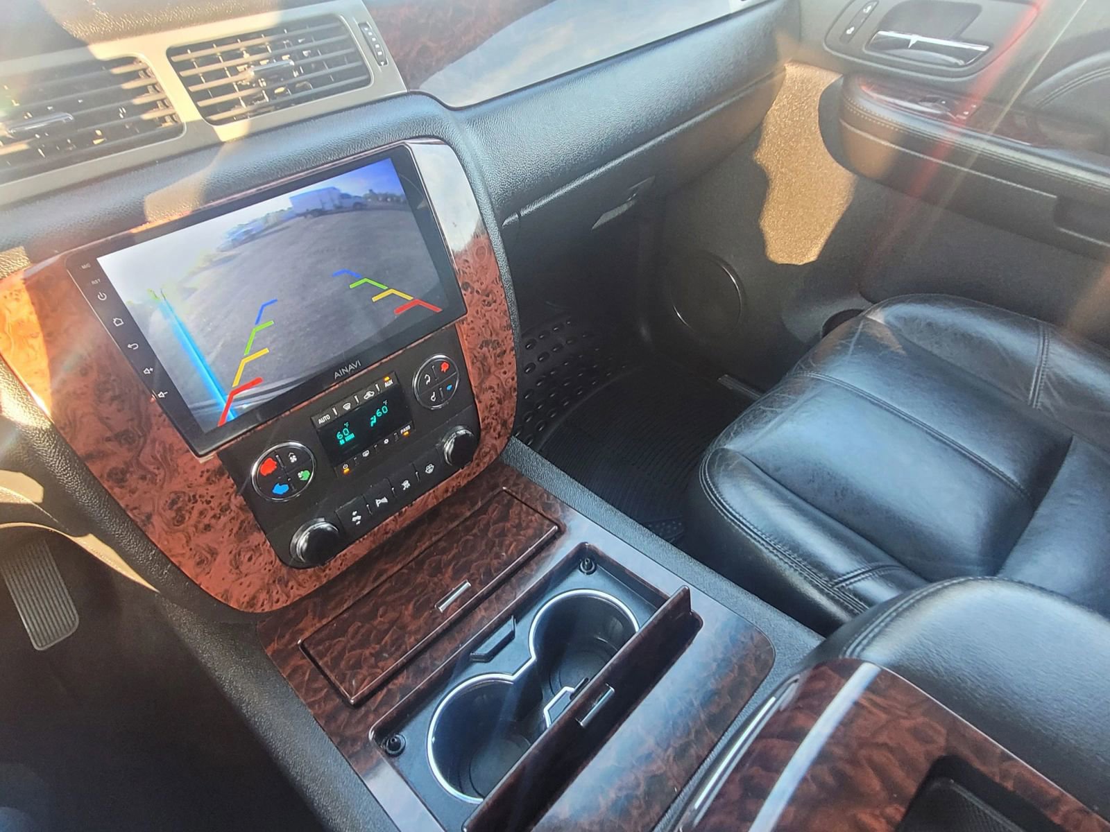 Used 2008 GMC Yukon Denali image 14