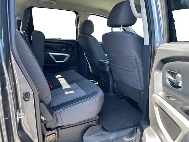 Certified 2024 Nissan Titan SV w/ SV Convenience Package AWD/4WD image 9