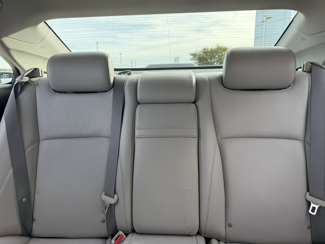 Used 2010 Lexus ES 350 image 19