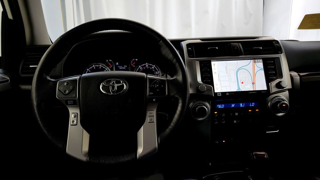 Used 2023 Toyota 4Runner Limited AWD/4WD image 27
