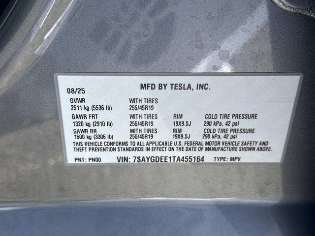 Used 2026 Tesla Model Y AWD image 31