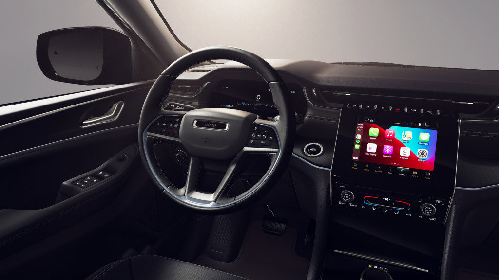 New 2026 Jeep Grand Cherokee Laredo image 9