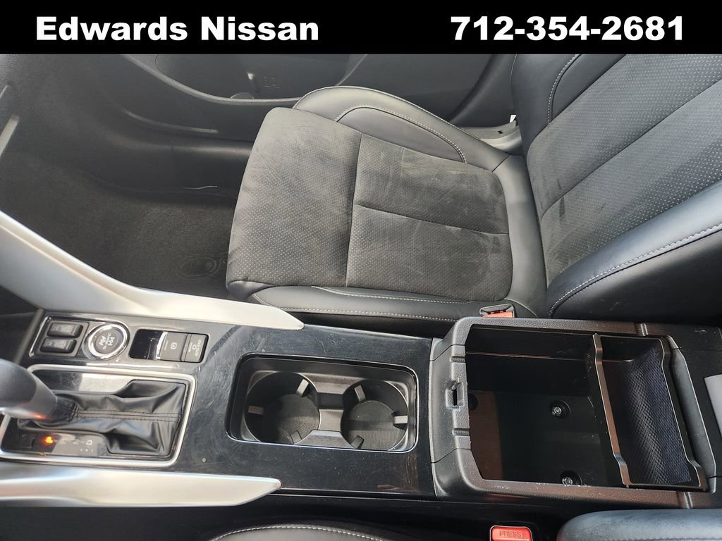 Used 2024 Mitsubishi Eclipse Cross SE image 34