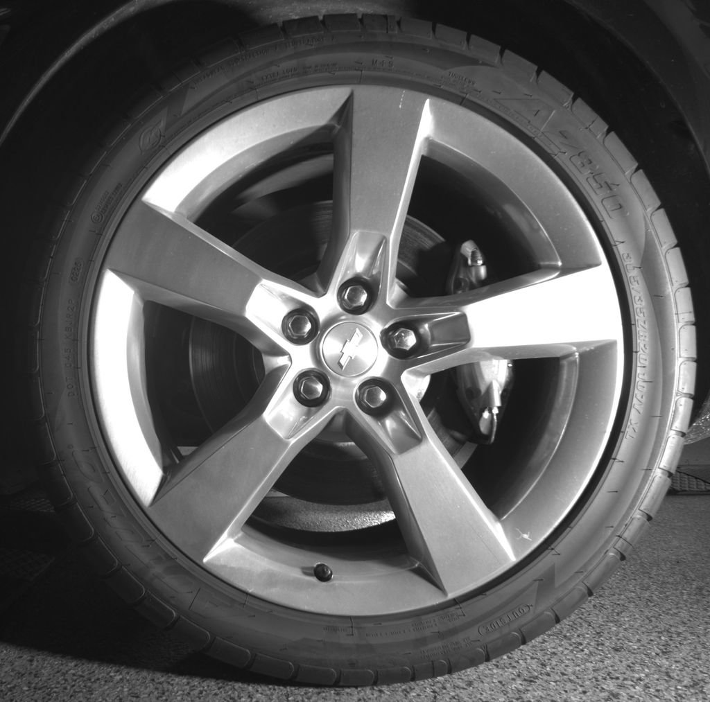 Used 2010 Chevrolet Camaro SS RWD image 14