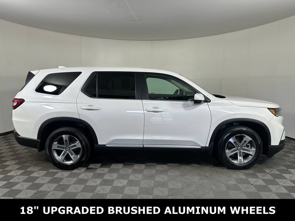 Used 2023 Honda Pilot EX-L image 6