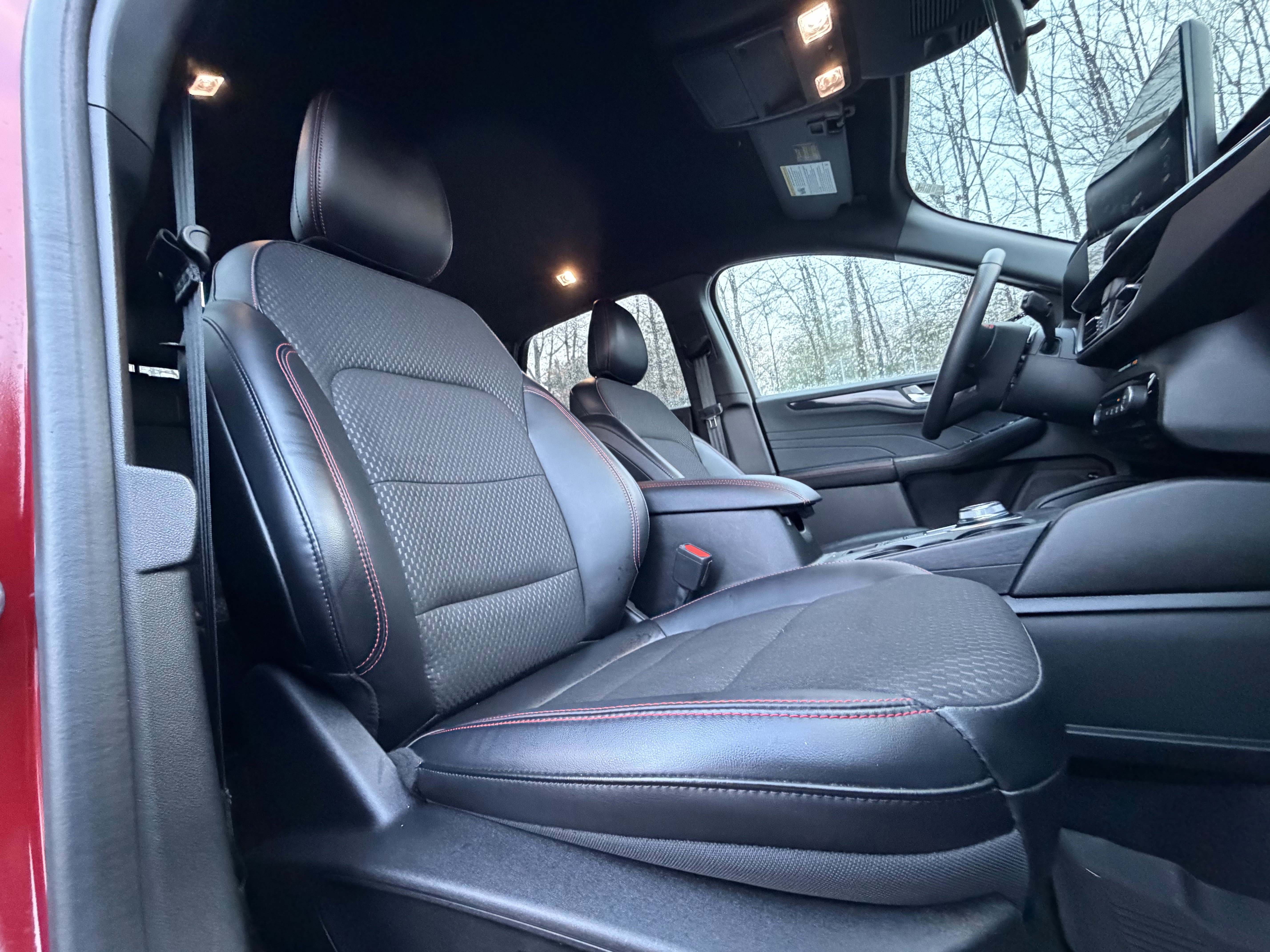 Used 2023 Ford Escape ST-Line Select w/ Tech Pack #2 image 36