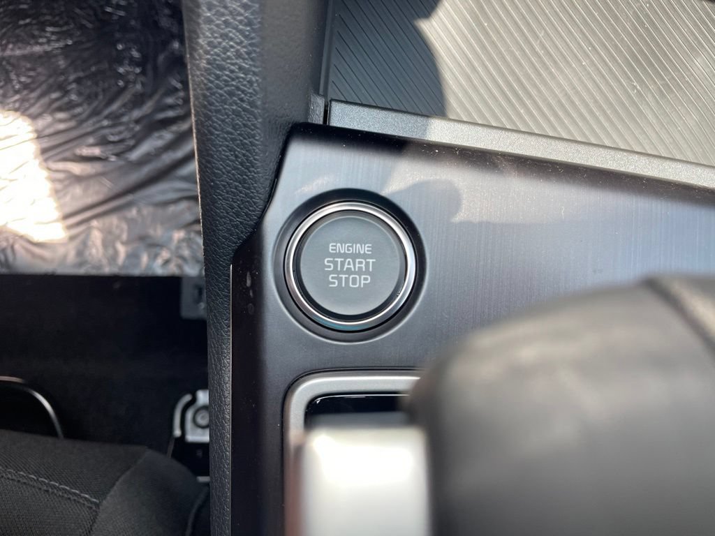 New 2026 Kia Sportage LX AWD/4WD image 22