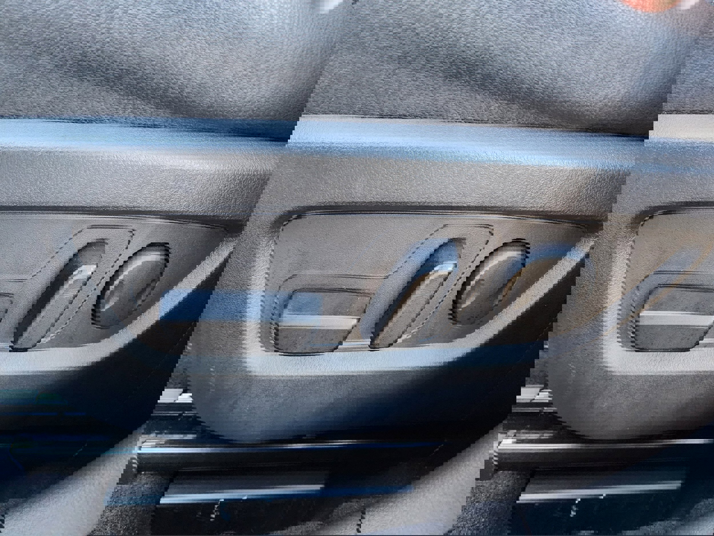 Certified 2024 MAZDA CX-50 2.5 Turbo w/ Cargo Package image 11