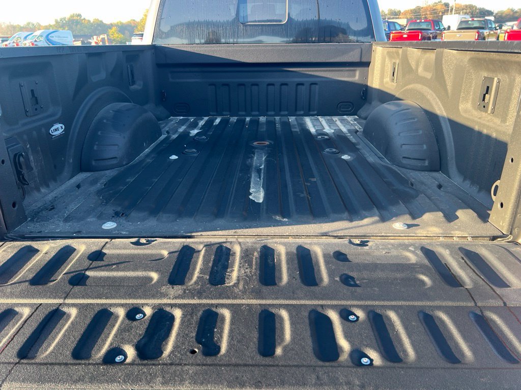 Used 2022 Ford F250 Lariat w/ Lariat Ultimate Package AWD/4WD image 5