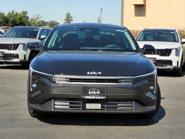New 2026 Kia K4 FWD image 2