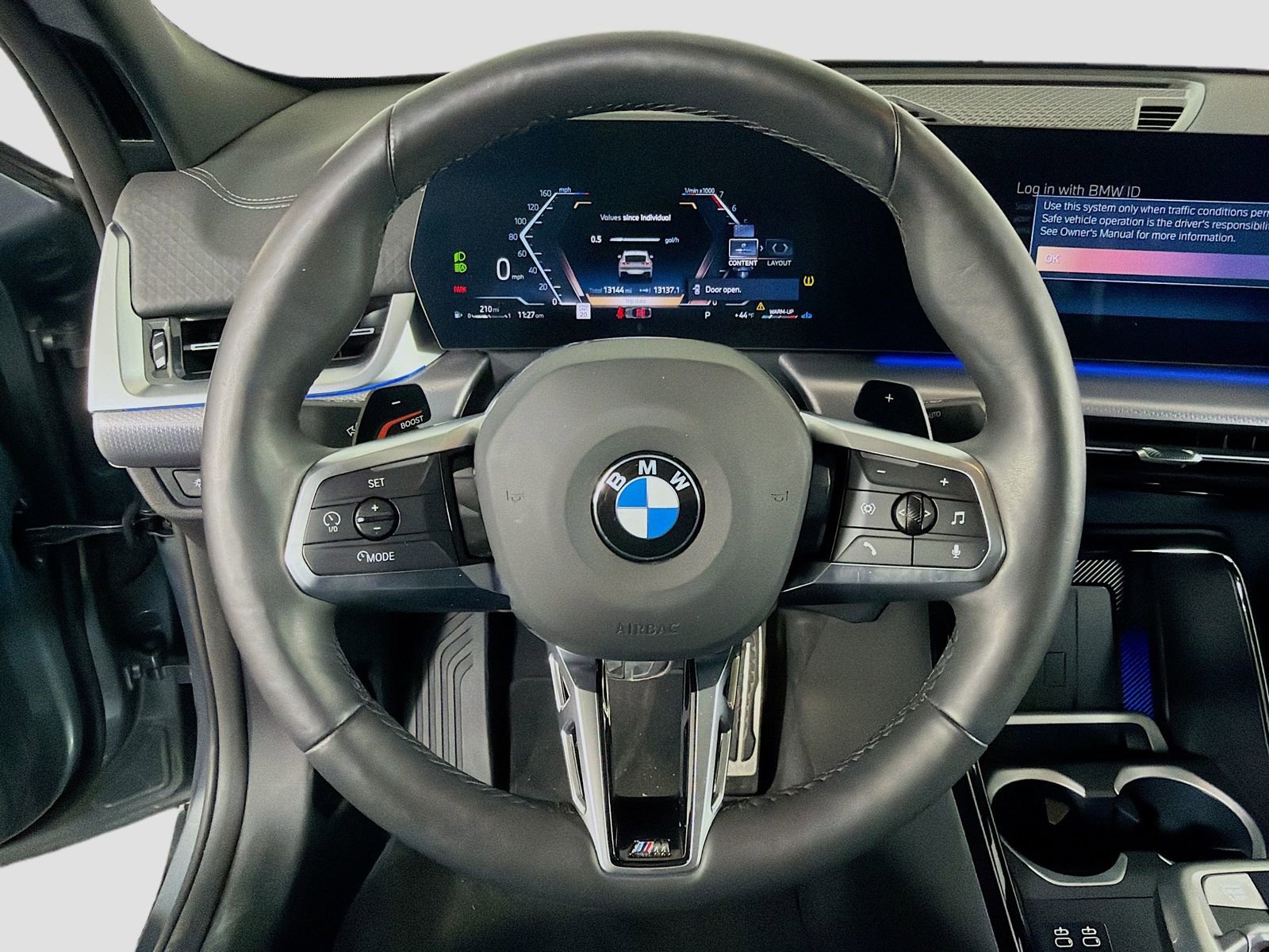 Used 2025 BMW X2 xDrive28i w/ M Sport Package image 13