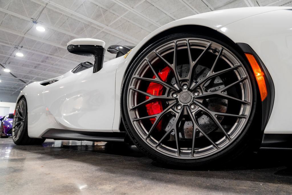 Used 2022 Ferrari SF90 Spider AWD/4WD image 11