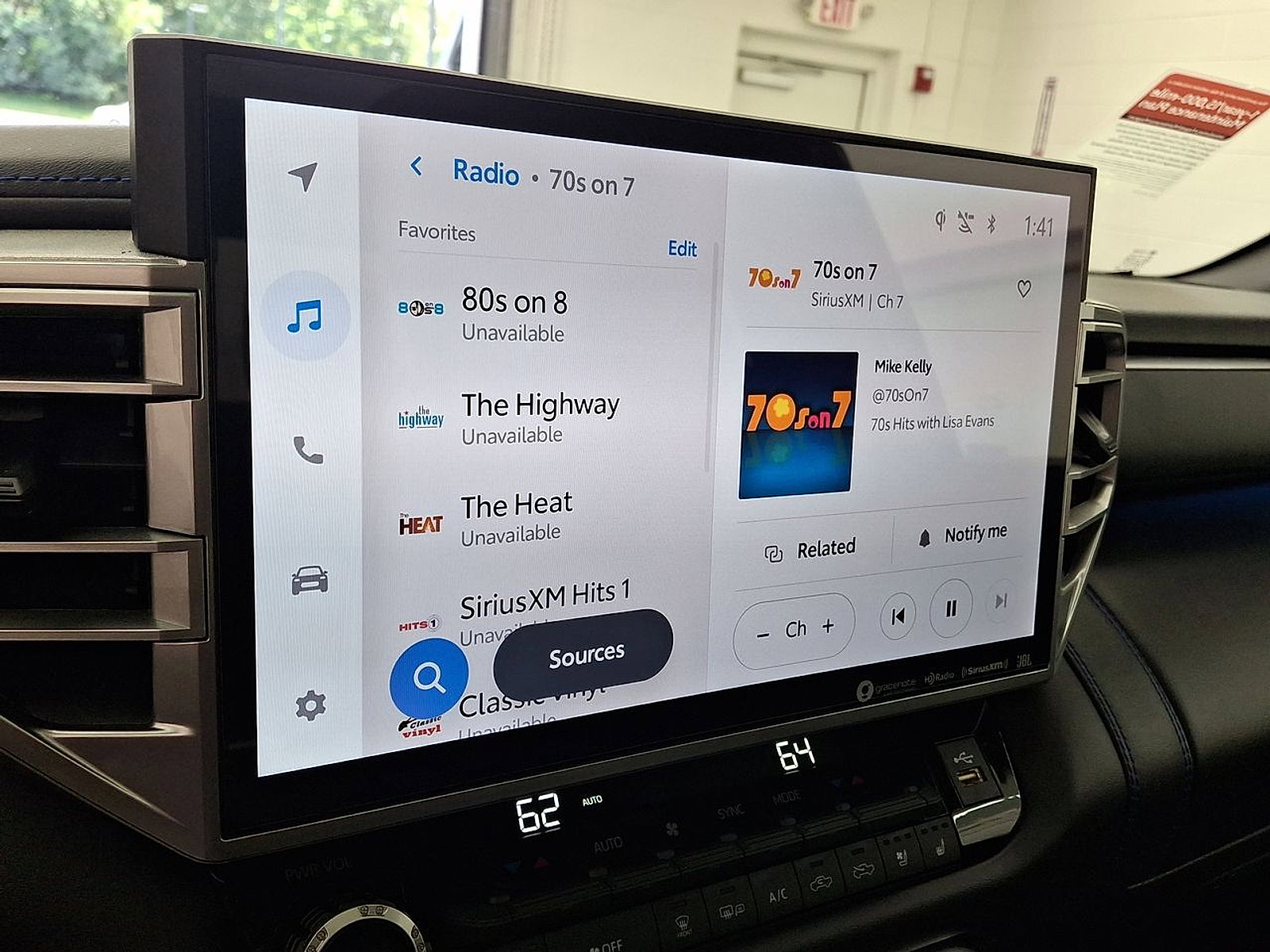 Used 2022 Toyota Tundra Platinum image 14