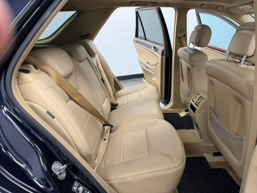 Used 2010 Mercedes-Benz ML 550 4MATIC image 45