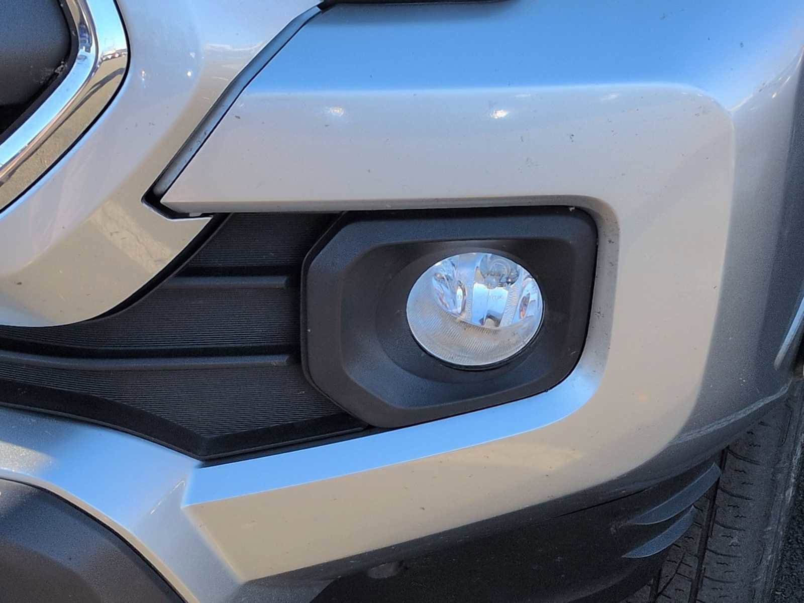 Used 2022 Toyota Tacoma 4x4 Double Cab image 2