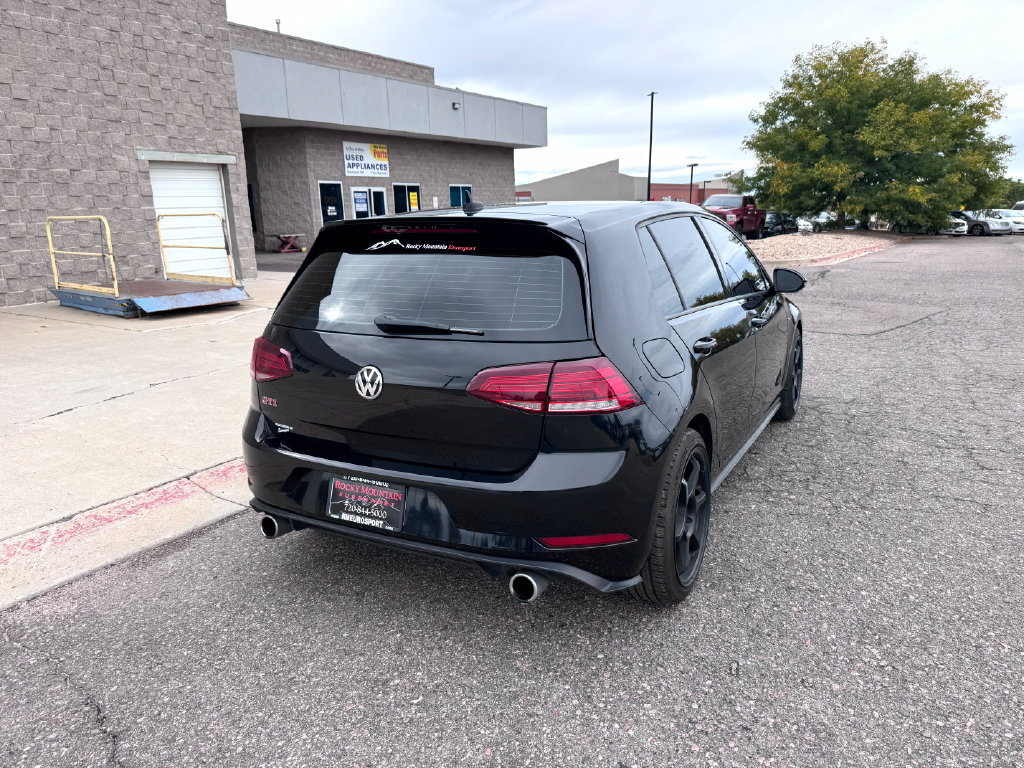 Used 2021 Volkswagen GTI SE FWD image 8