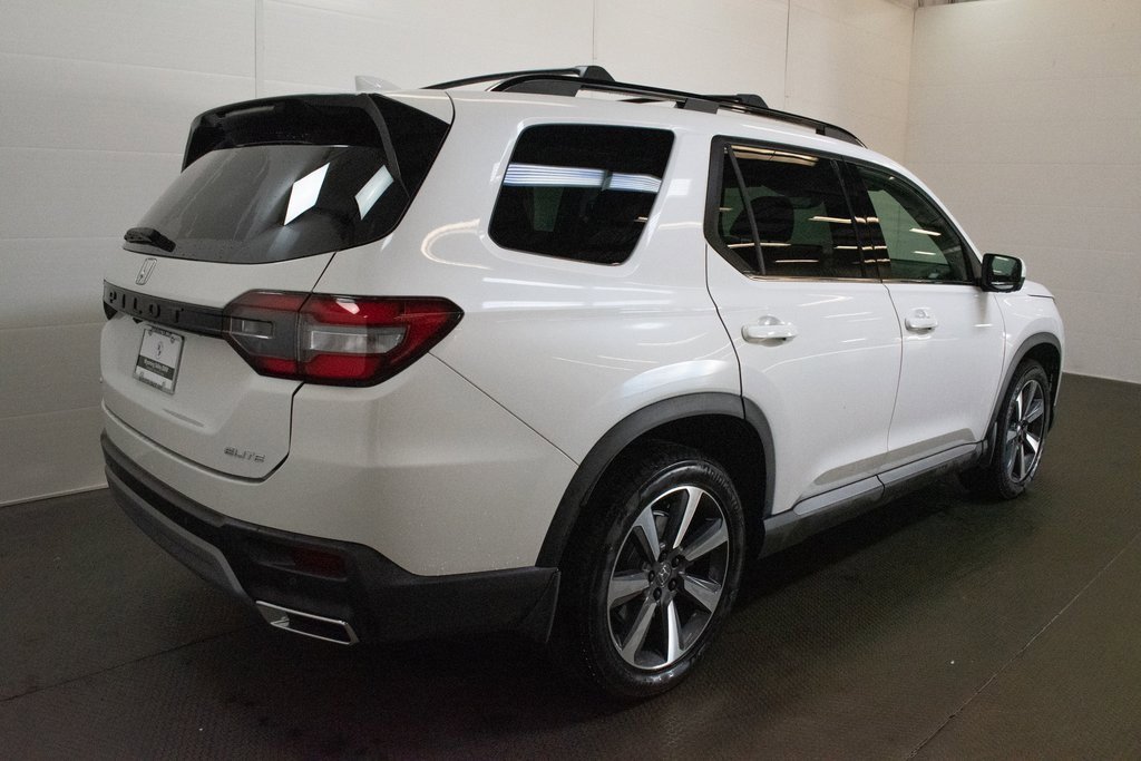 Used 2023 Honda Pilot Elite image 4