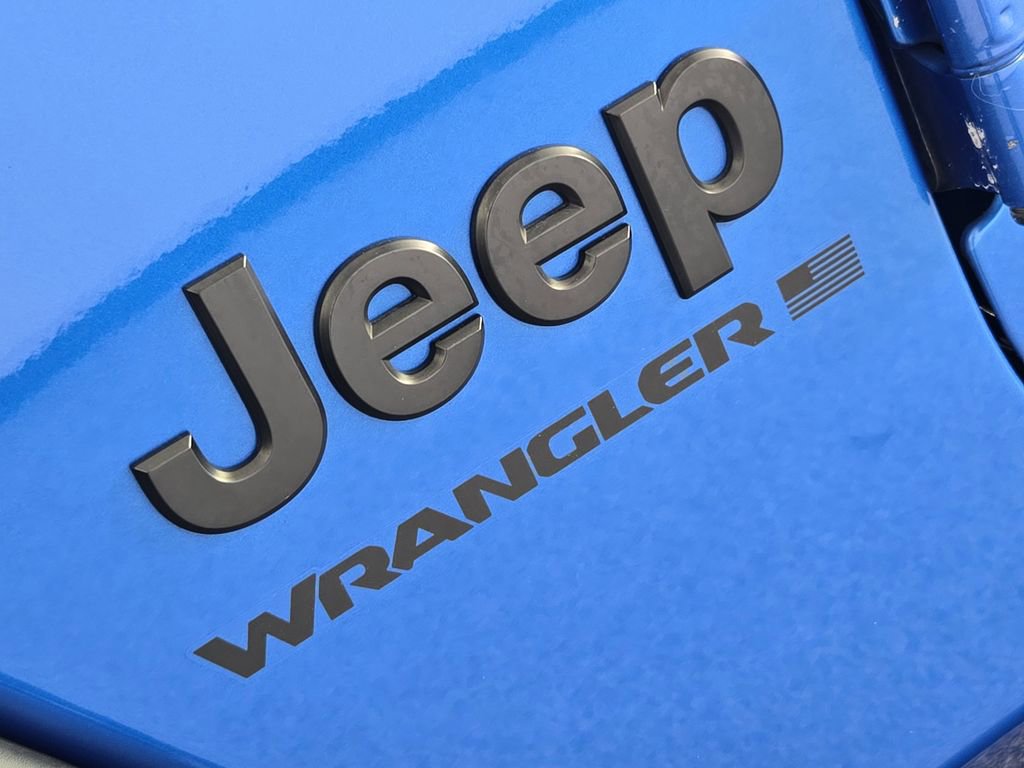 Used 2023 Jeep Wrangler Unlimited Sport image 11