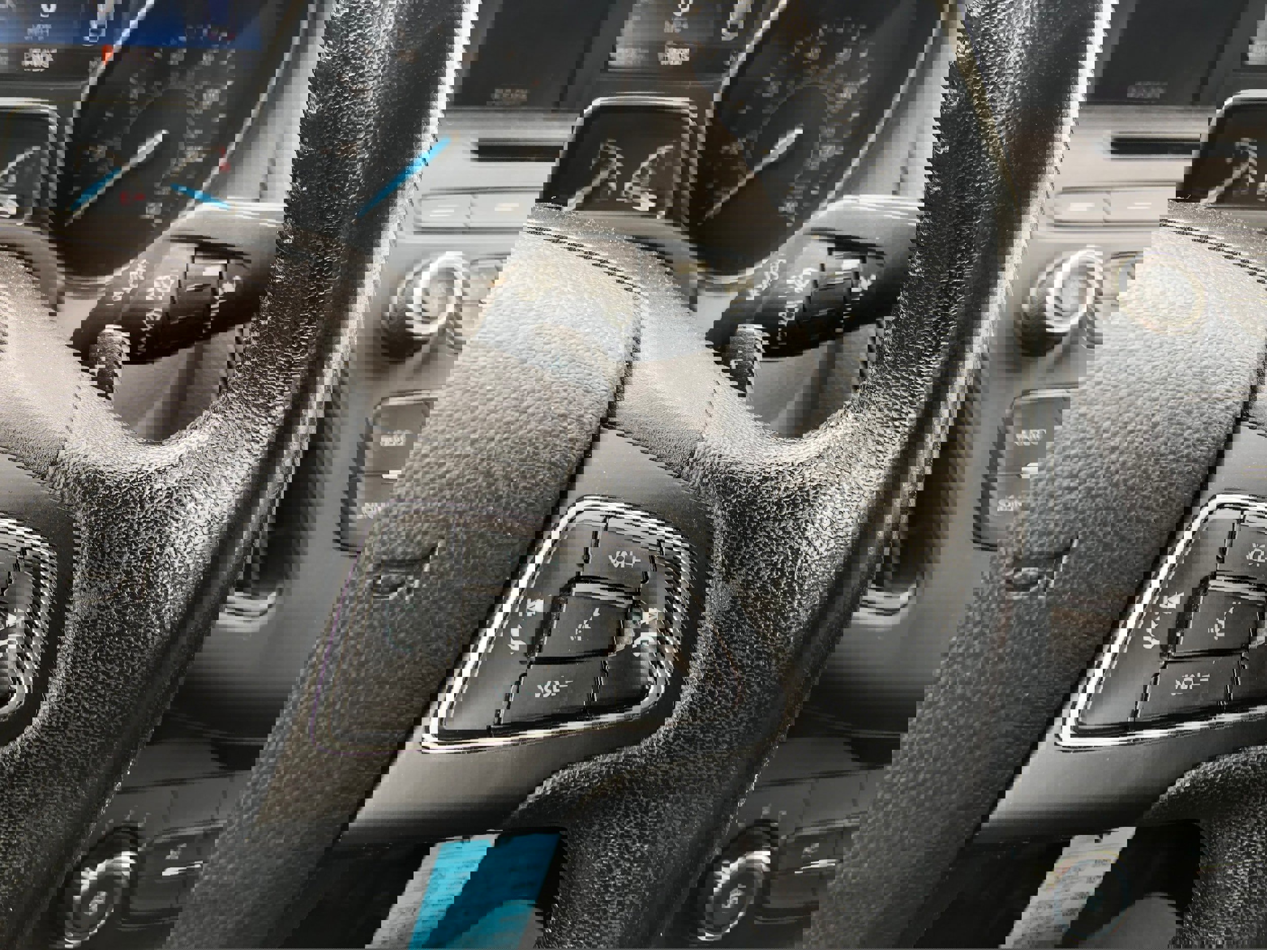 Used 2016 Ford Focus SE w/ SE Sport Package image 14