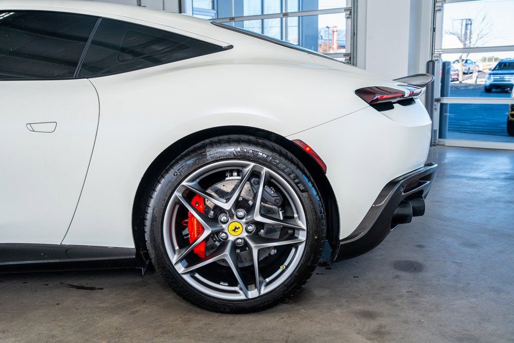 Used 2023 Ferrari Roma image 23