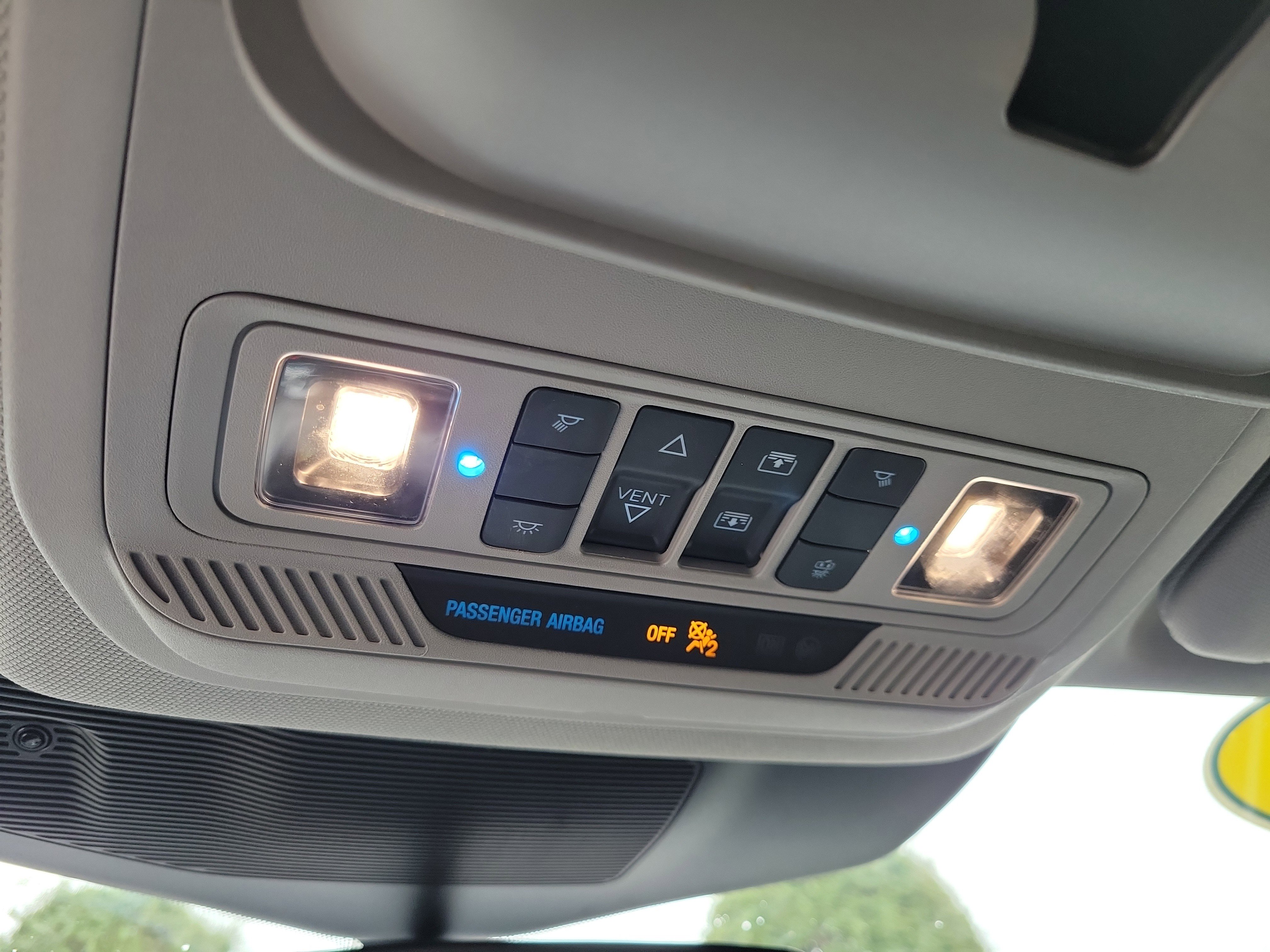 Used 2022 Ford Explorer XLT w/ Equipment Group 202A image 19