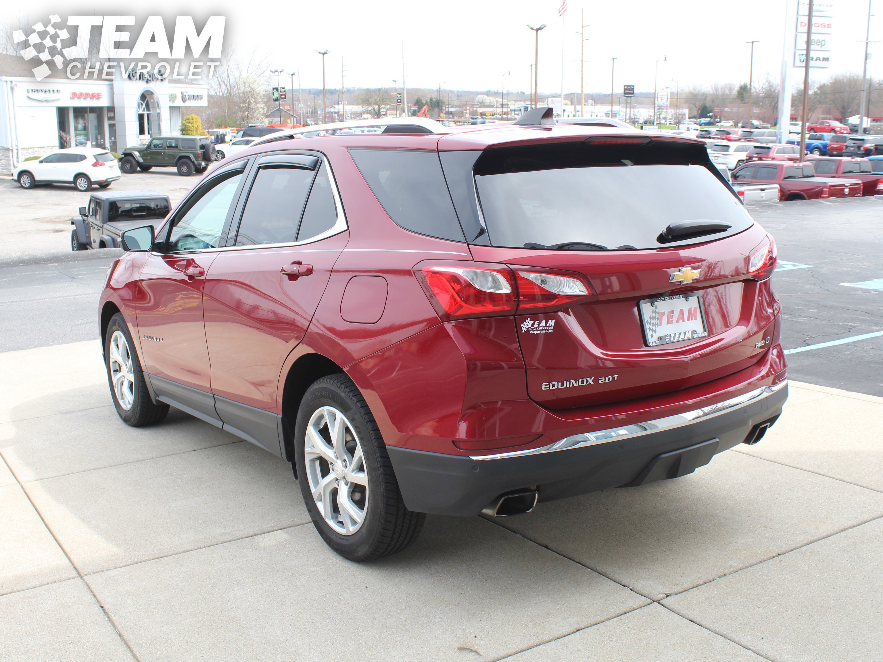 Used 2018 Chevrolet Equinox LT w/ Sun & Infotainment Package image 6