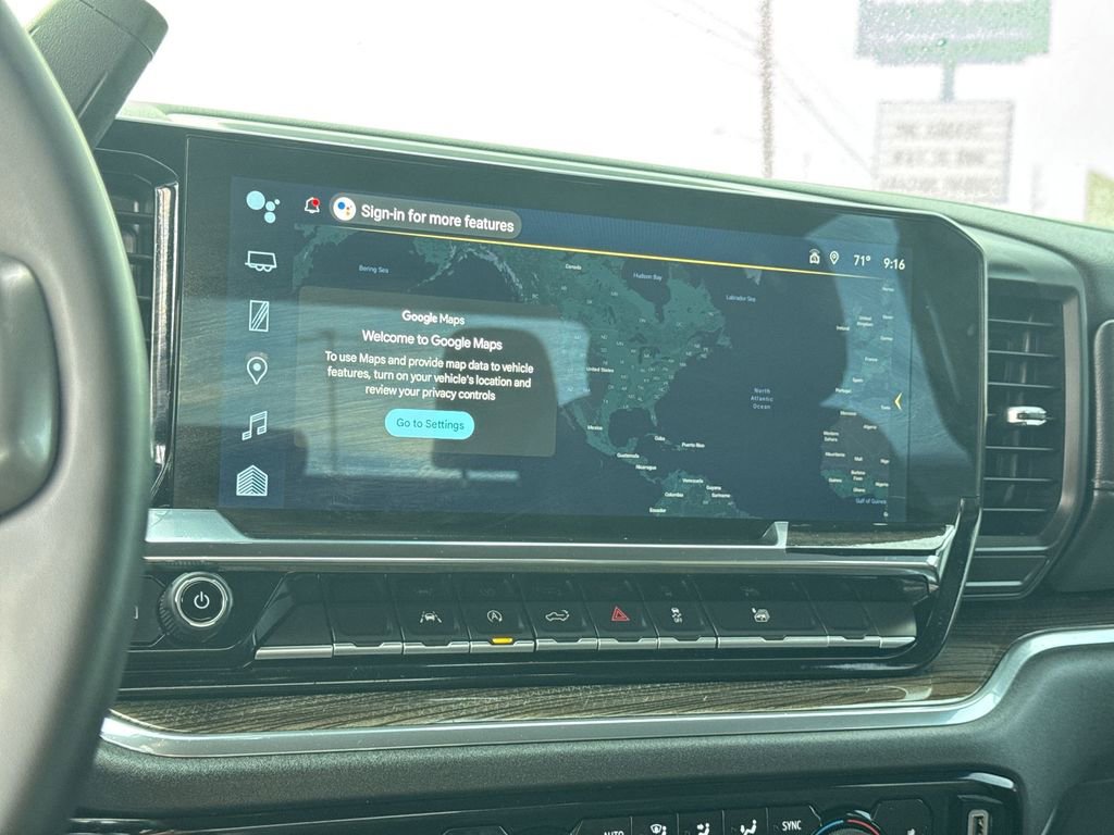 Used 2025 Chevrolet Silverado 1500 LT image 24